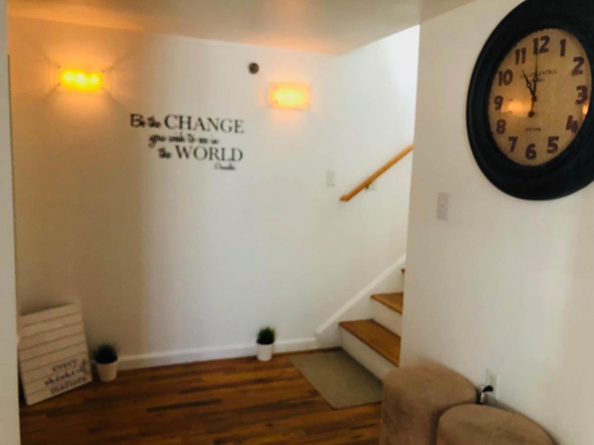 Updated Amazing Bi -Level Condo Minutes From Water Views Of New York City North Bergen Zewnętrze zdjęcie